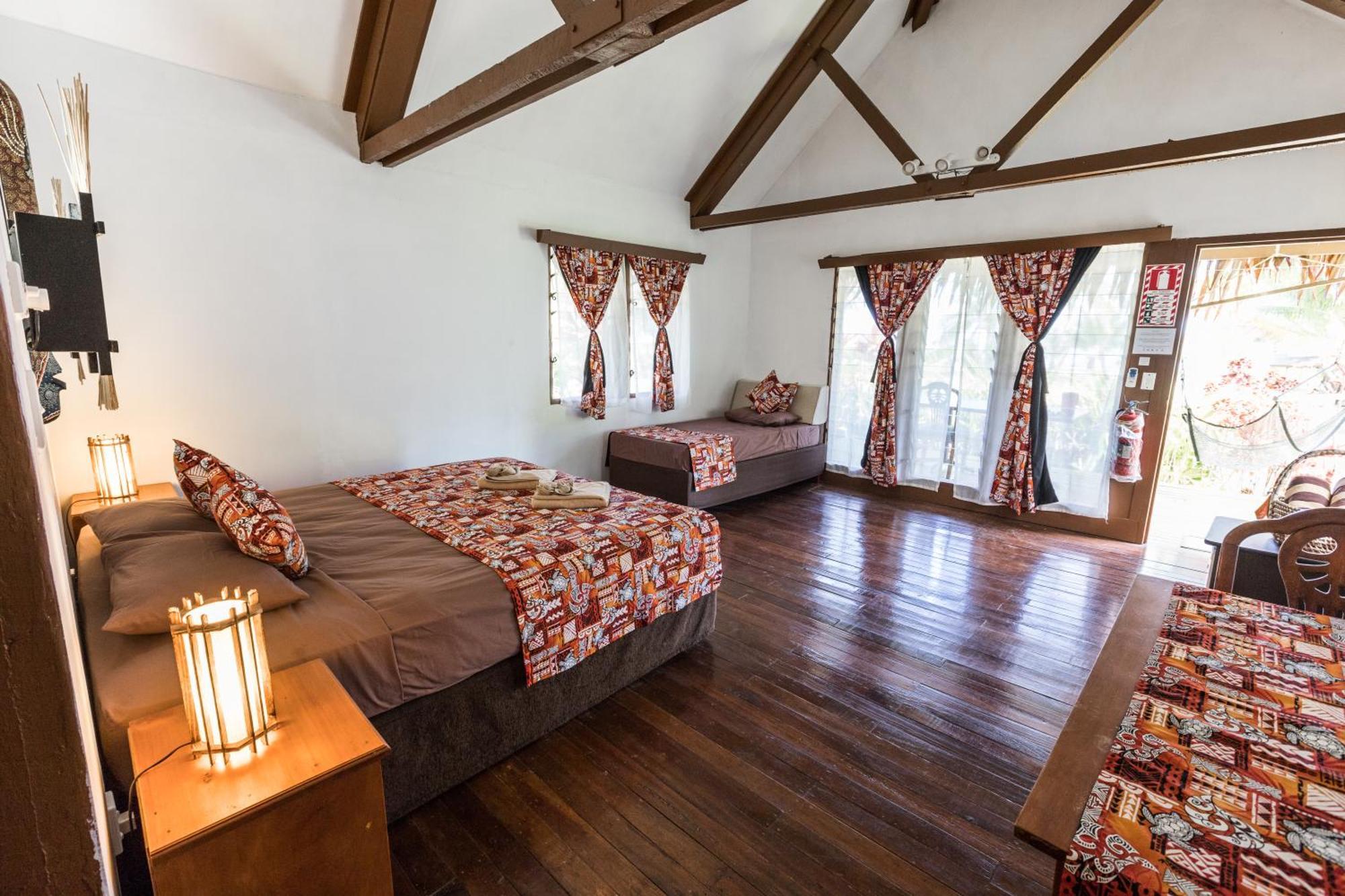 Waidroka Bay Resort Deuba Bagian luar foto