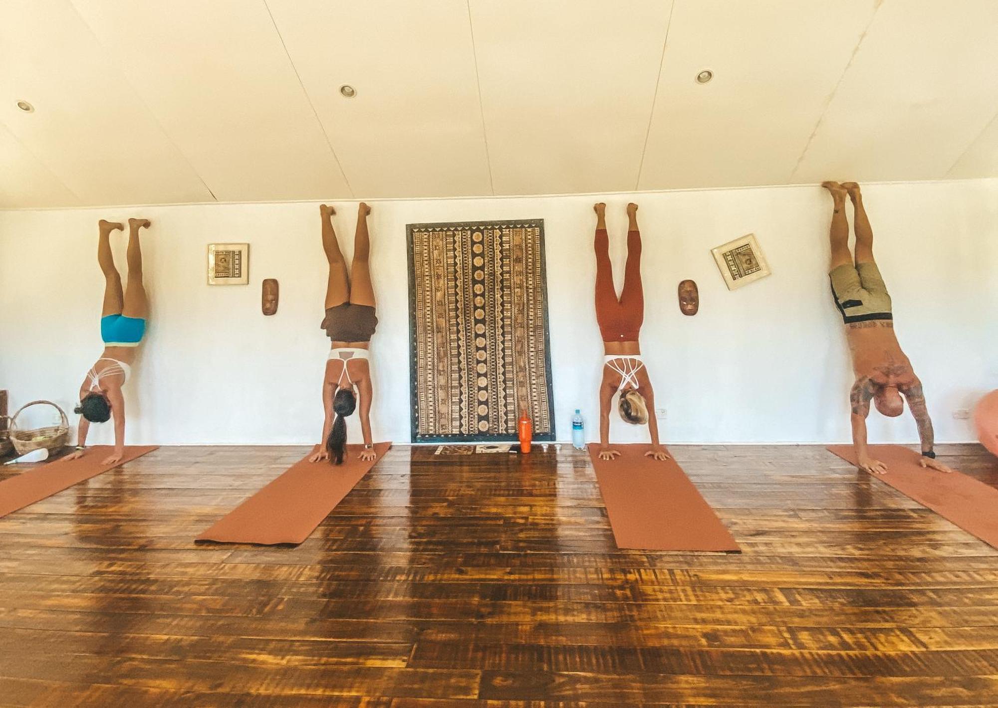 Waidroka Bay Resort Deuba Bagian luar foto