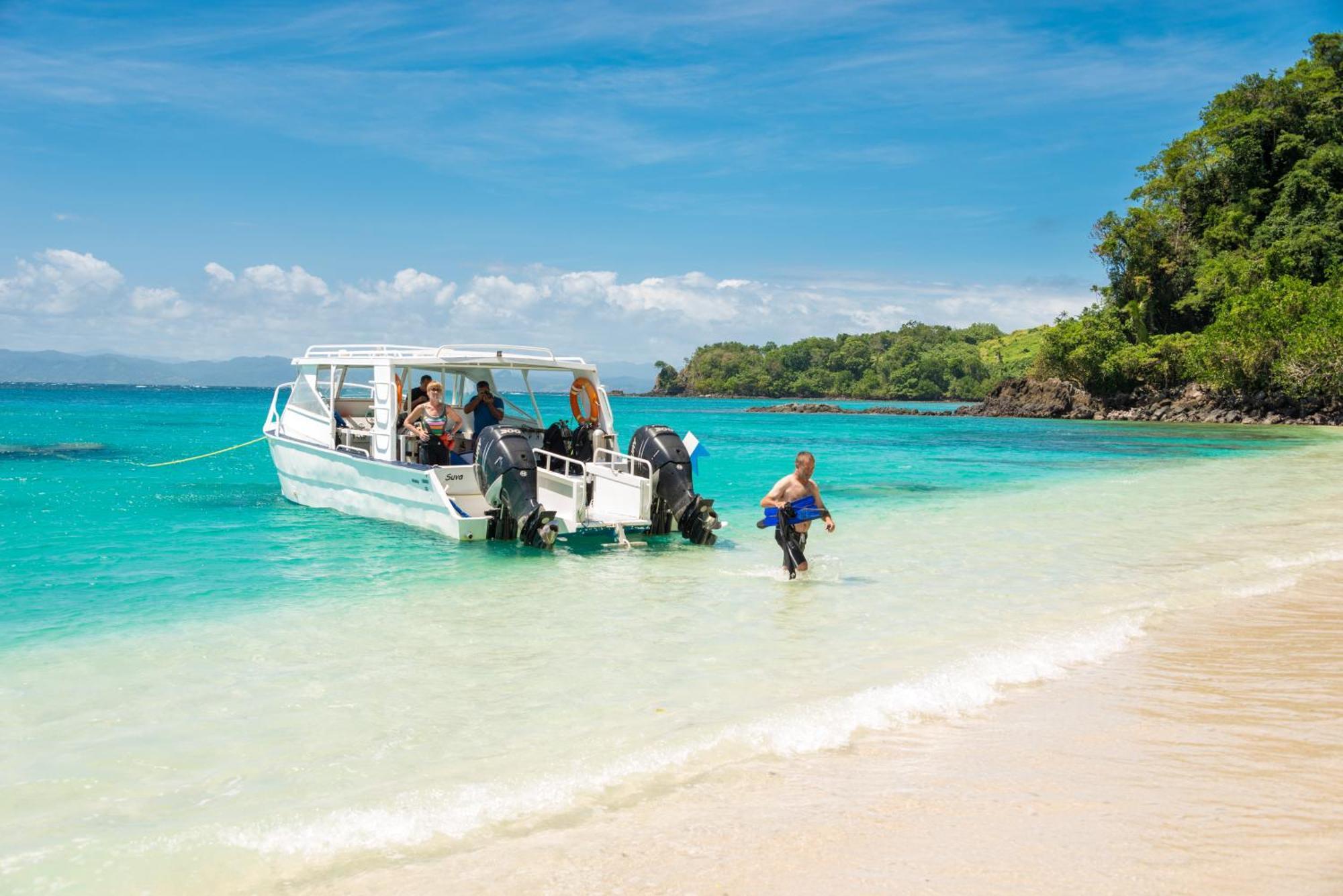 Waidroka Bay Resort Deuba Bagian luar foto
