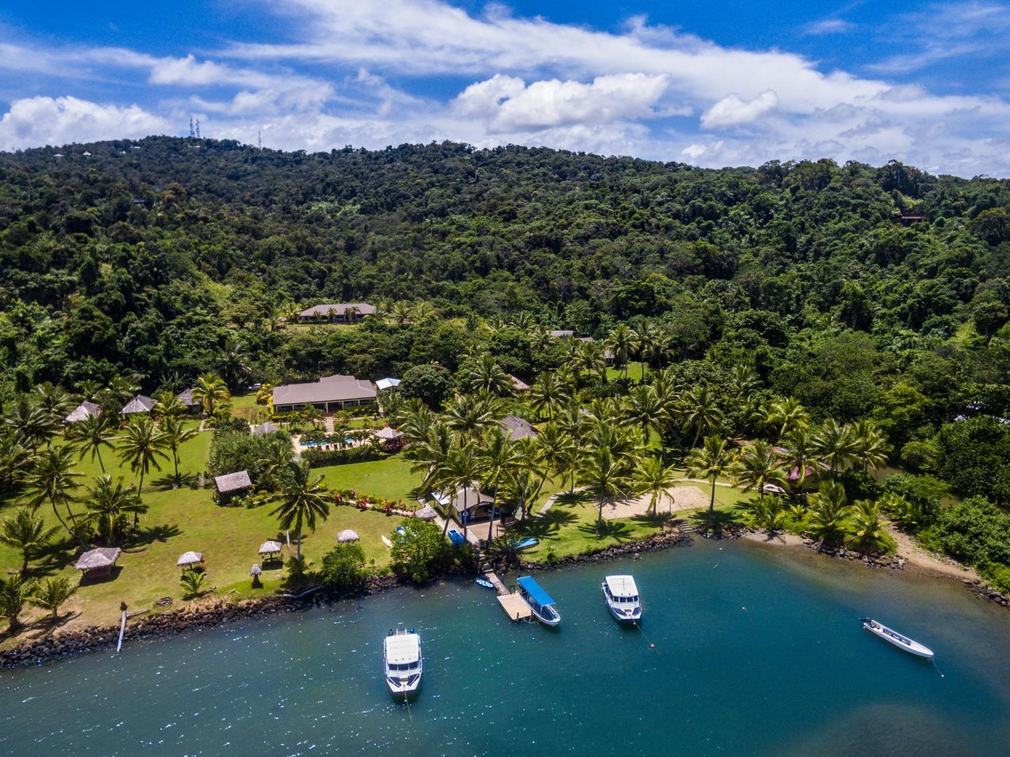 Waidroka Bay Resort Deuba Bagian luar foto