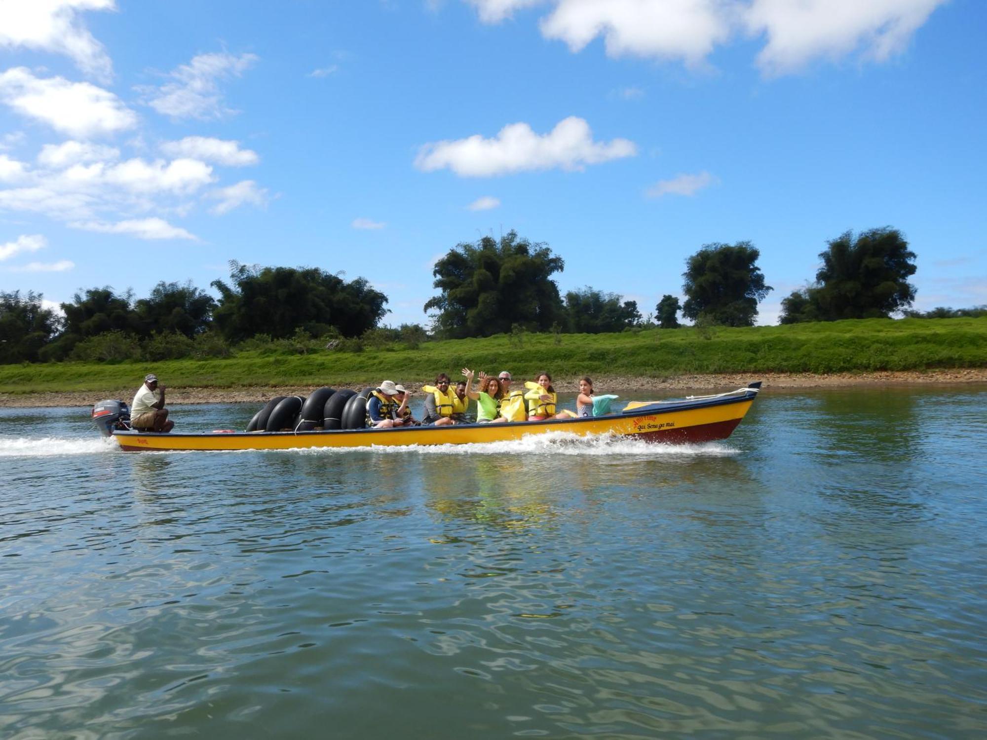 Waidroka Bay Resort Deuba Bagian luar foto